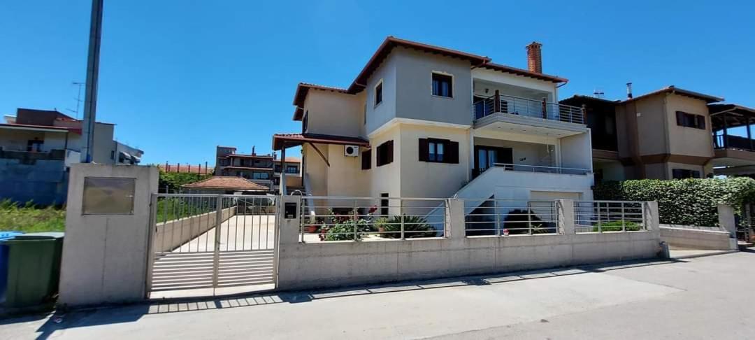 Milias Apartment'S Ierissós Exterior foto